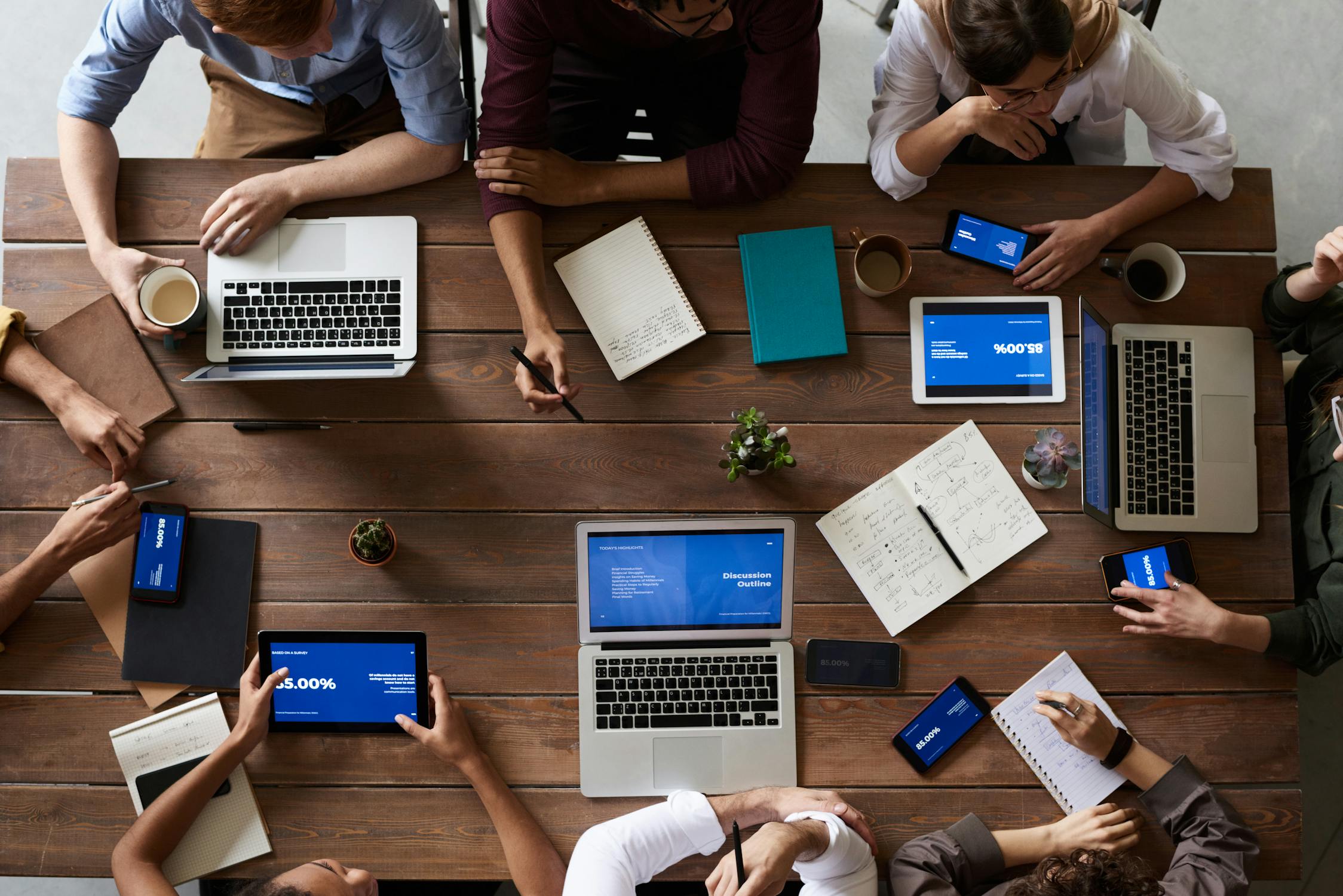Teams staying connected through CloudVNO communications infrastructure